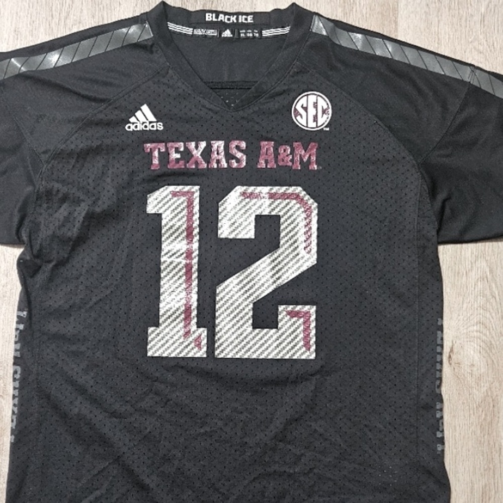 TEXAS A&M youth size medium #12 football jersey